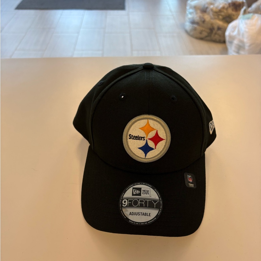 New Era Black Steelers Strapback Hat